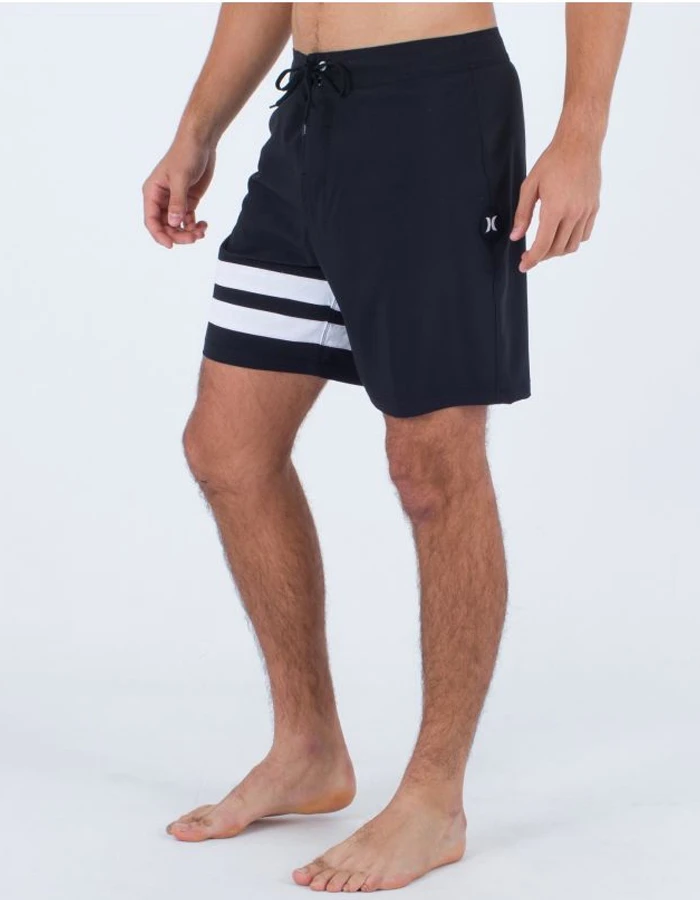 HURLEY BLOCK PARTY BOARDSHORTS 18" BLACK WHITE - Image 3