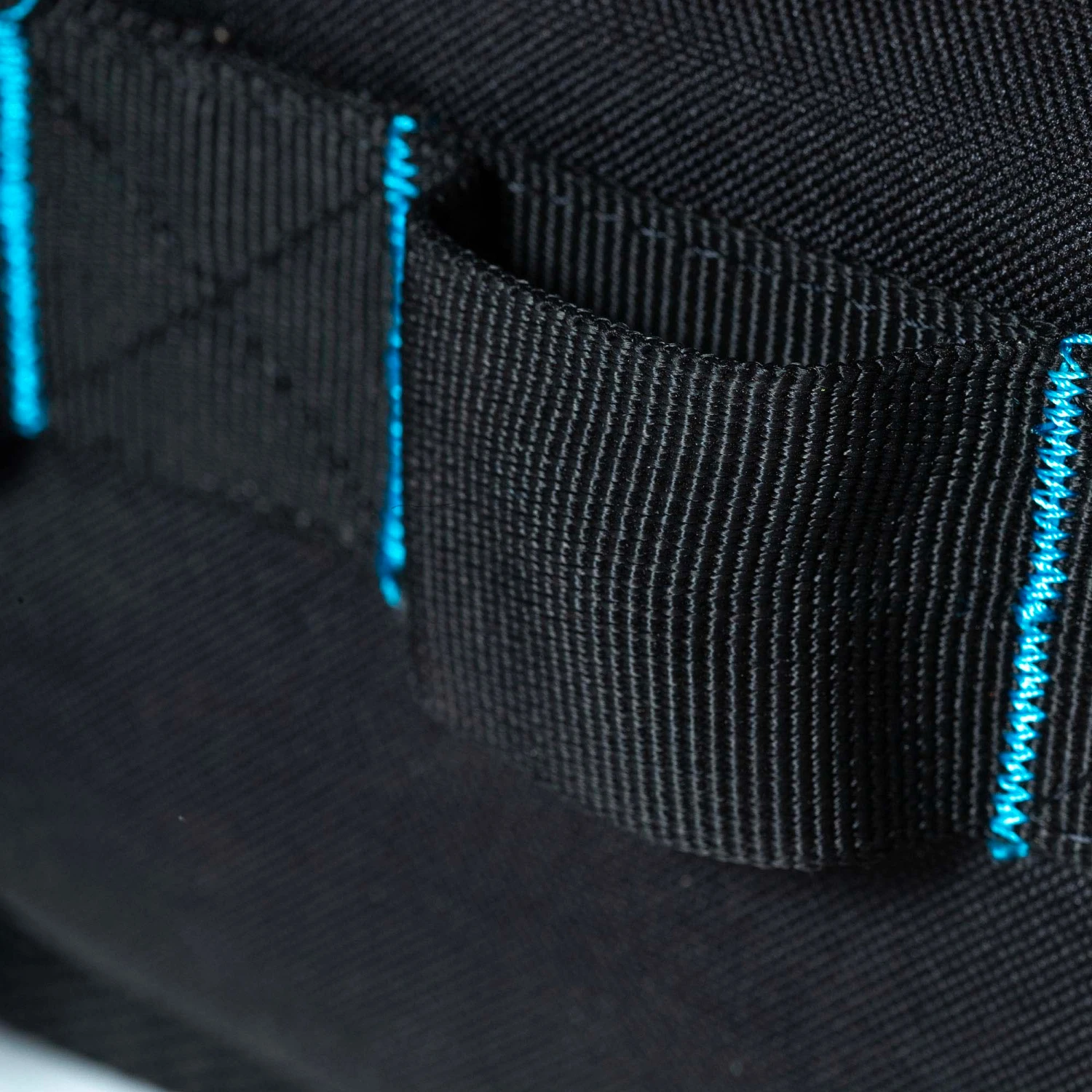 ROAM 9'6" COFFIN BOARD BAG - Image 9